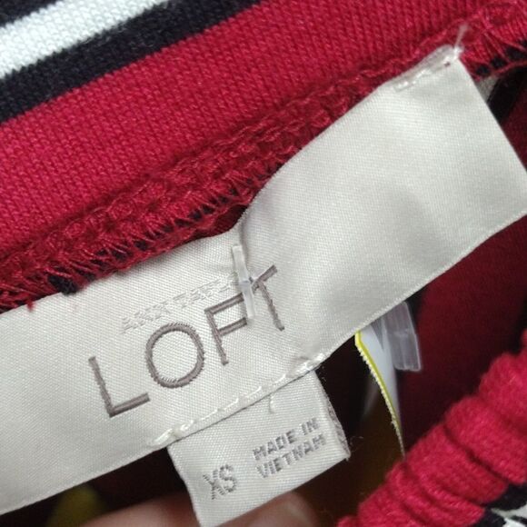 Loft top - Picture 2 of 3